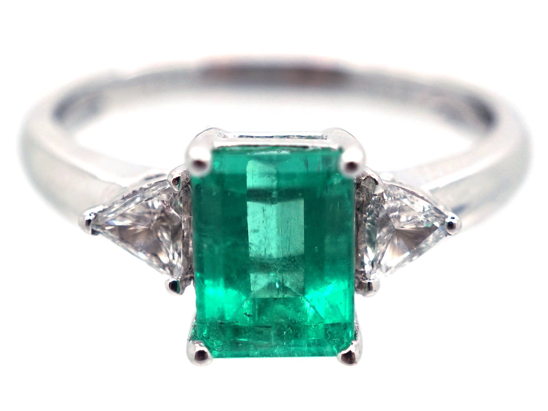 18ct Gold, Columbian Emerald & Diamond Ring - The Antique Jewellery Company